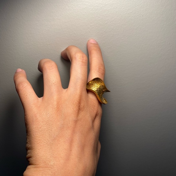 Brass silver plated wave statement ring (brand new) - Picture 5 of 6